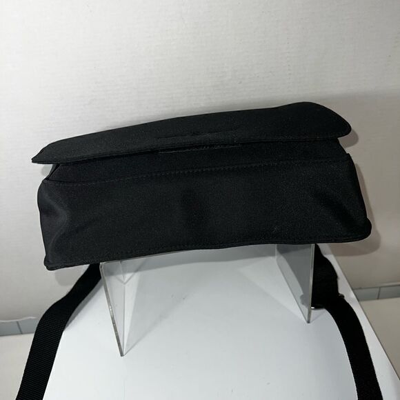 NWOT Frankie & Johnny Saddelbag - Picture 4 of 9